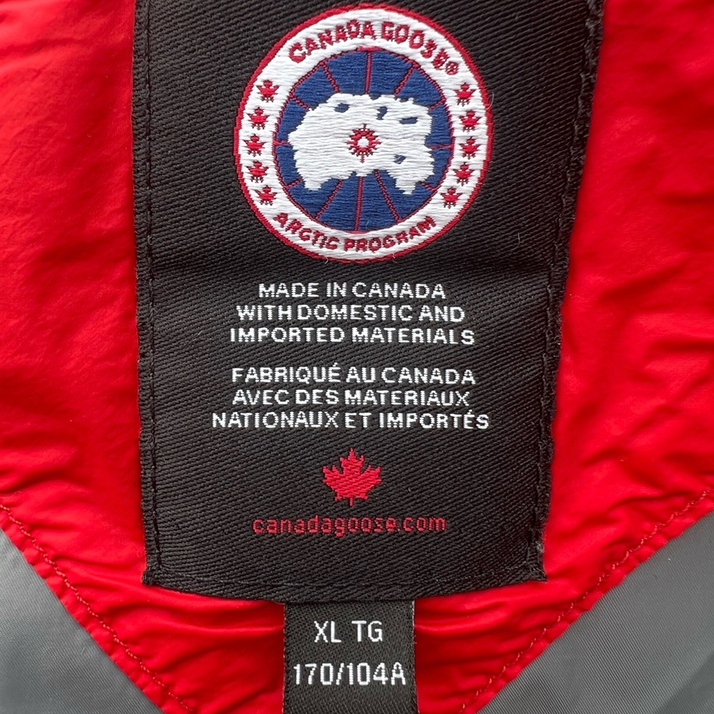 Authentic Canada Goose Abbott Hoody Red - Picture 10 of 16